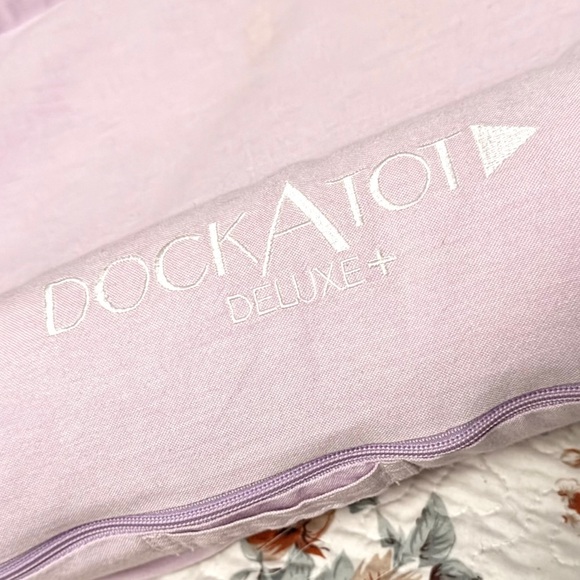 DockATot Deluxe+ Cover in Light Purple - Picture 3 of 3